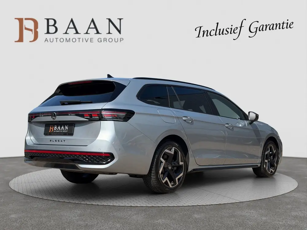 Volkswagen Passat Variant 1.5 eHybrid R-Line Edition|Full Op uit 2025, foto 2