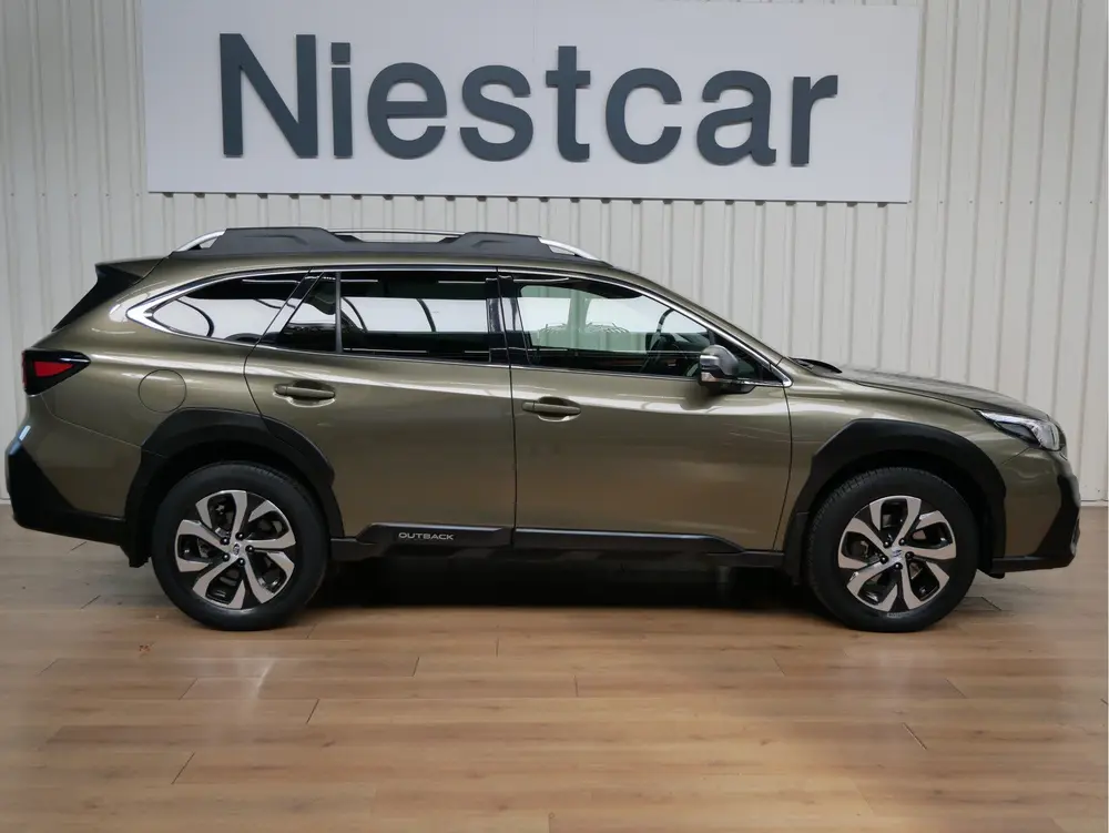 Subaru Outback 2.5i Premium (bj 2021, automaat) uit 2021, foto 2