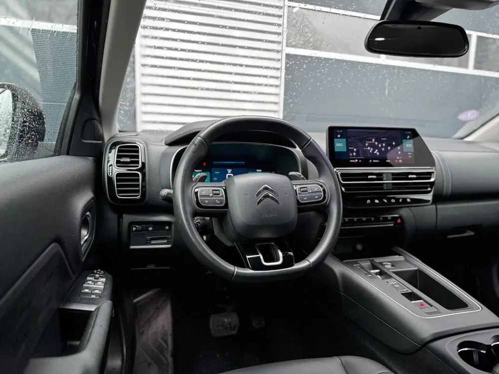 Citroën C5 Aircross Citroen C5 Aircross 1.6 Plug-in Hybrid 225 uit 2023, foto 18
