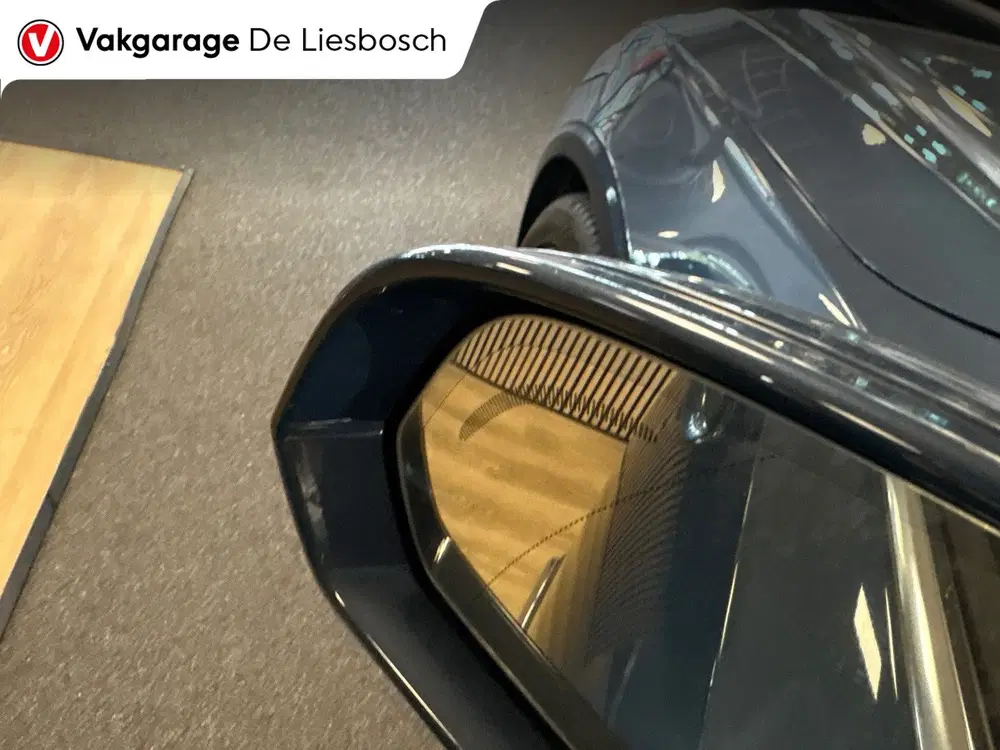 Volvo V90 2.0 T6 AWD R-Design uit 2021, foto 14