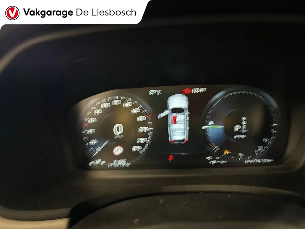 Volvo V90 2.0 T6 AWD R-Design uit 2021, foto 17