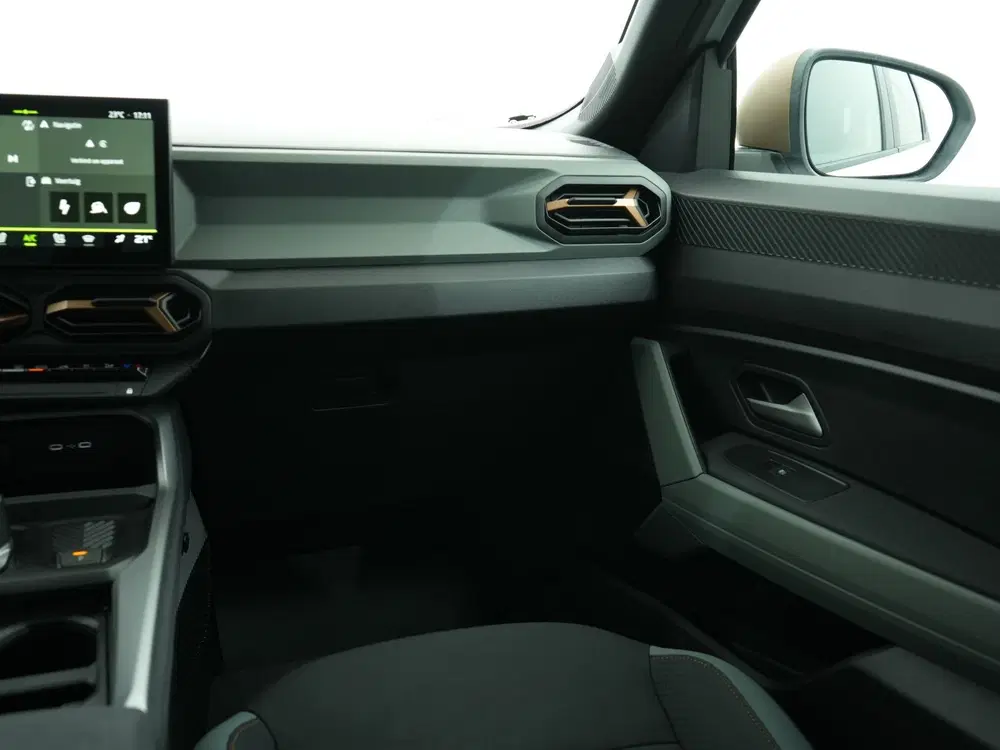 Dacia Bigster 1.8 HYBRID 155 EXTREME uit 2025, foto 14