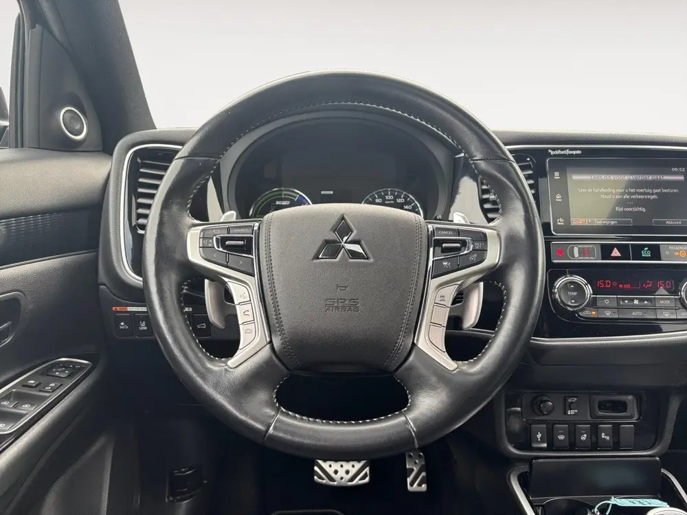 Mitsubishi Outlander 2.4 PHEV S-Edition | Schuif/kanteldak | uit 2019, foto 14