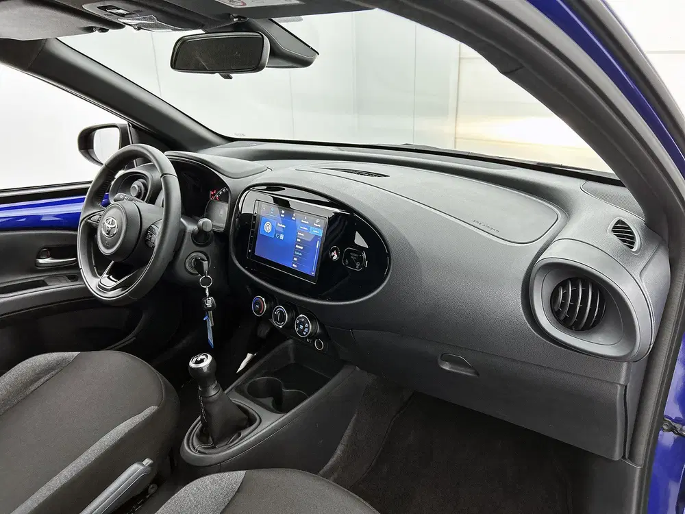 Toyota Aygo X 1.0 VVT-i MT Play uit 2025, foto 6