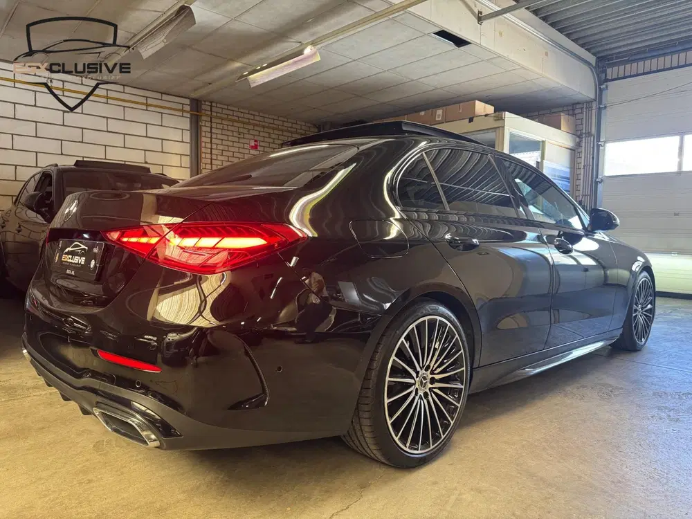 Mercedes-Benz C-Klasse 180 AMG Line Pano uit 2021, foto 8