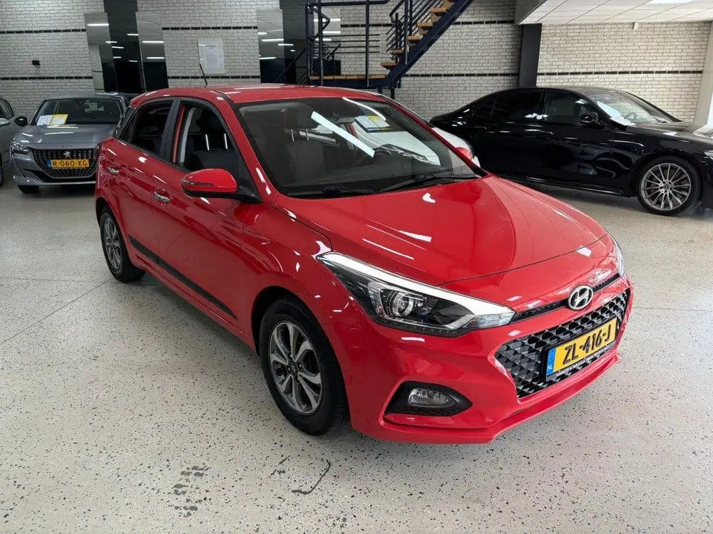 Hyundai I20 1.0 T-GDI PREMIUM / Navi / Cruise / Apple / Clim uit 2019