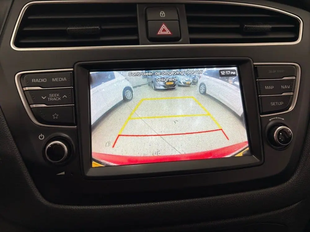 Hyundai I20 1.0 T-GDI PREMIUM / Navi / Cruise / Apple / Clim uit 2019, foto 11
