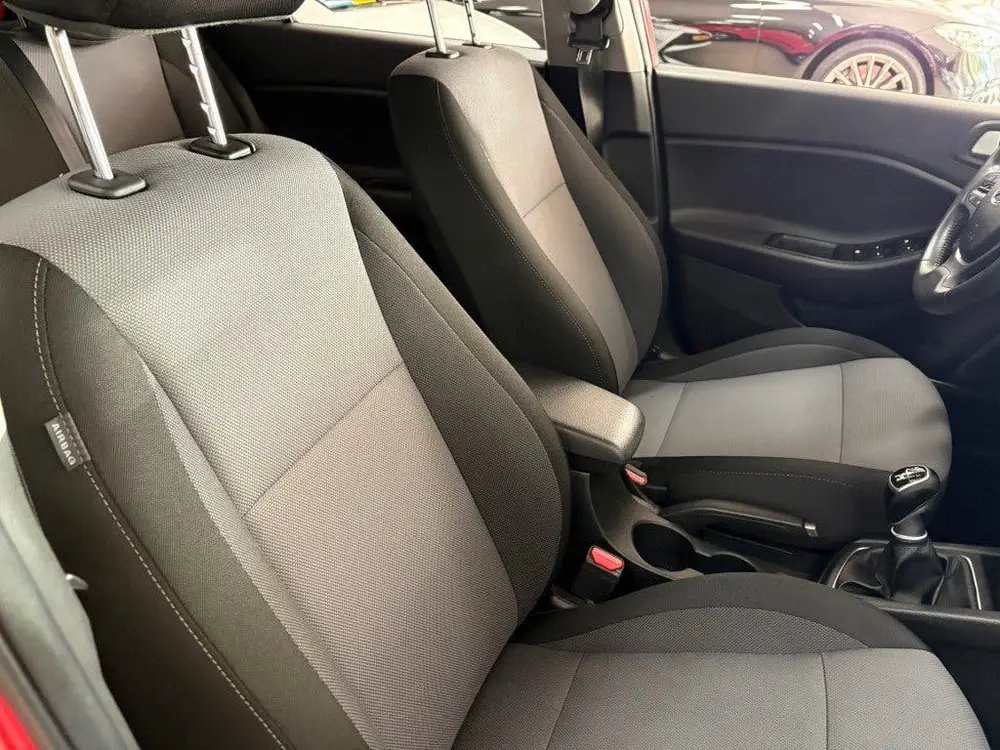 Hyundai I20 1.0 T-GDI PREMIUM / Navi / Cruise / Apple / Clim uit 2019, foto 13