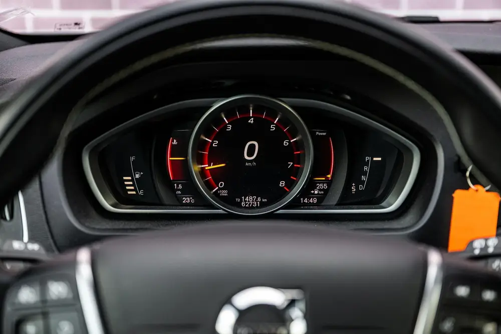 Volvo V40 1.5 T3 Polar+ Sport | R-Design | Harman Kardon Aud uit 2019, foto 14