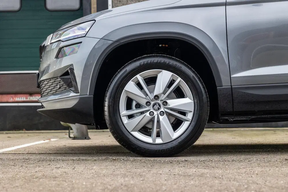 Skoda Karoq 1.0 TSI 115pk Business Edition uit 2025, foto 12