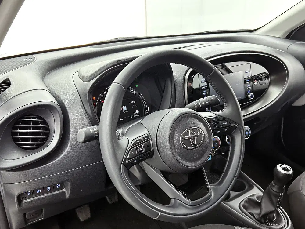 Toyota Aygo X 1.0 VVT-i MT Play uit 2023, foto 19