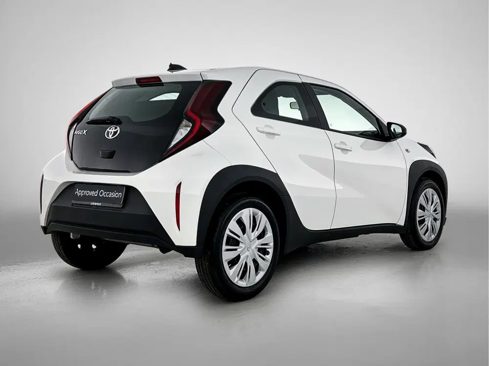 Toyota Aygo X 1.0 VVT-i MT Play uit 2023, foto 2
