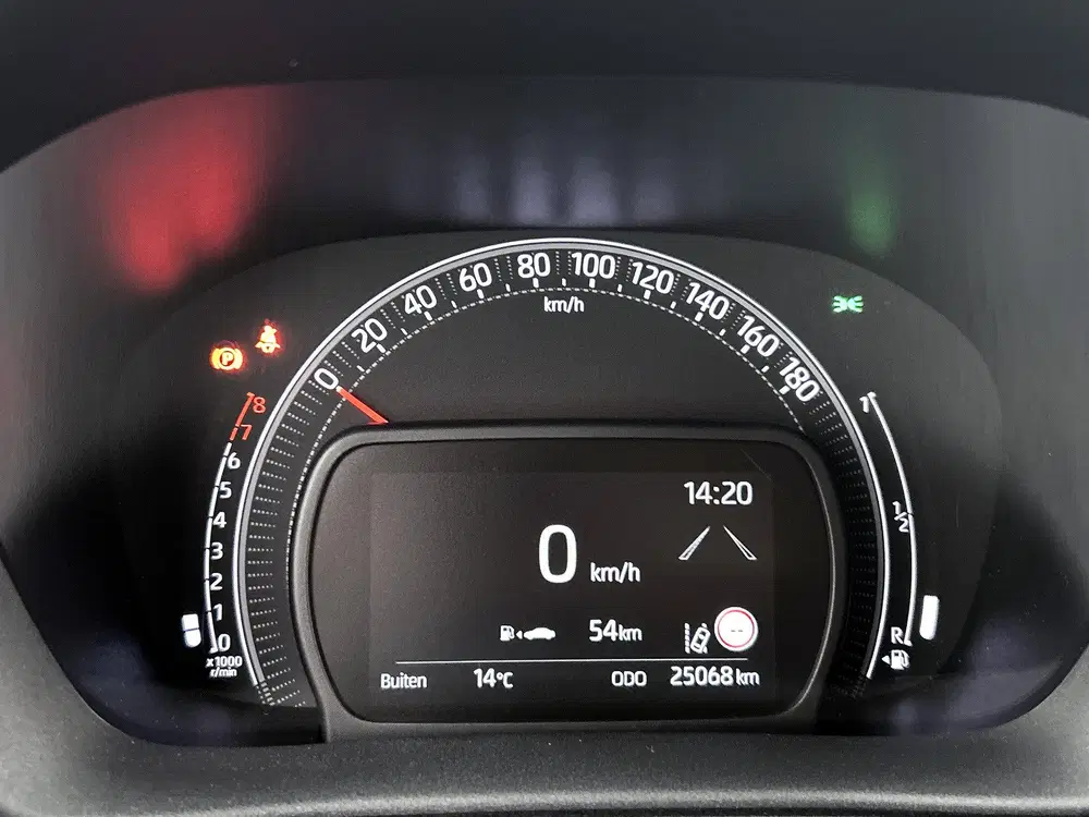 Toyota Aygo X 1.0 VVT-i MT Play uit 2023, foto 5