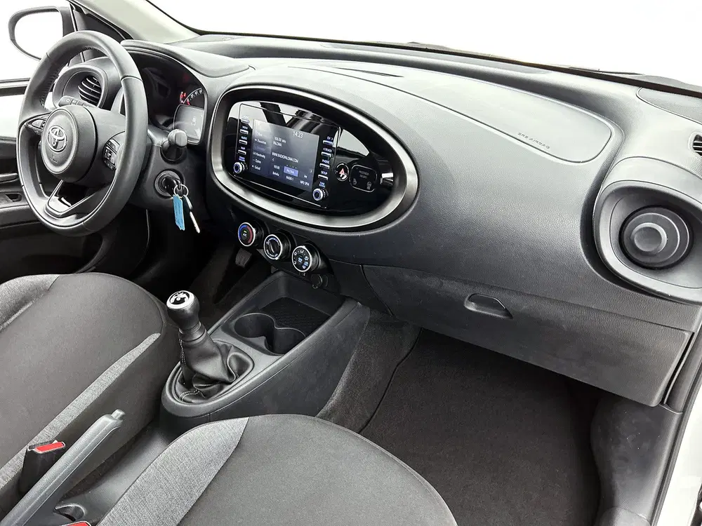 Toyota Aygo X 1.0 VVT-i MT Play uit 2023, foto 6