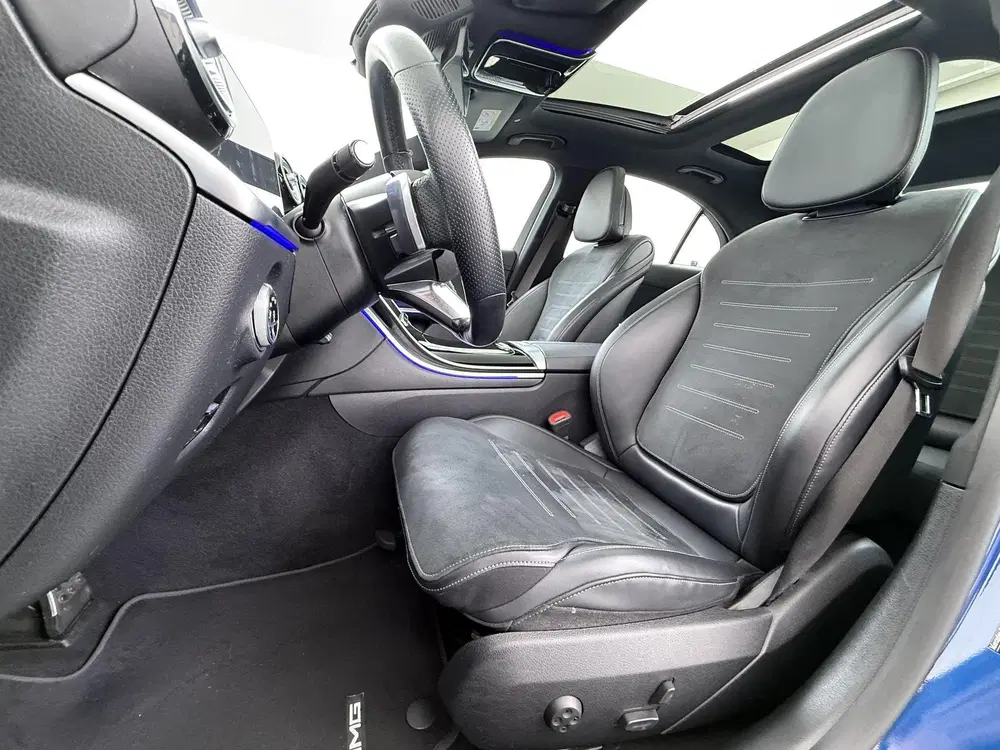 Mercedes-Benz C-Klasse 300 e AMG Line Limited PHEV uit 2022, foto 18