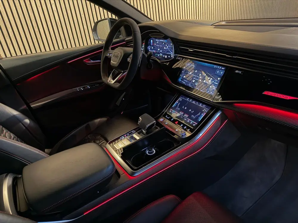 Audi RS Q8 4.0 TFSI Quattro uit 2020, foto 8