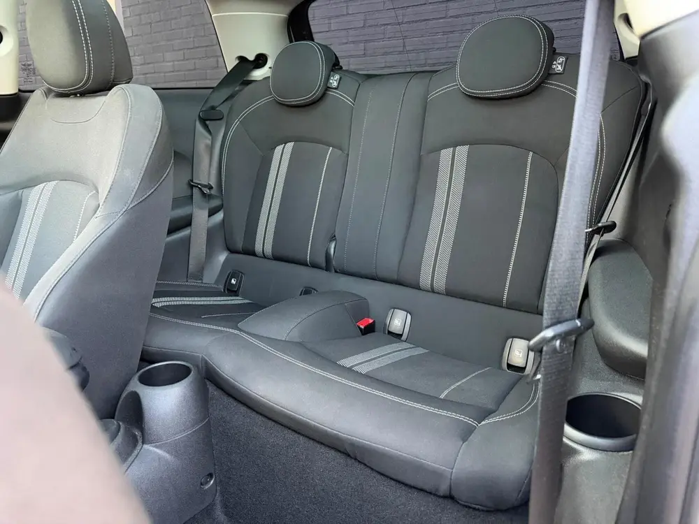 Mini Electric Camden Edition 33 kWh uit 2022, foto 8