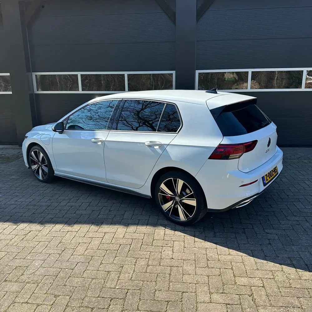 Volkswagen Golf 1.4 Ehybrid 245pk DSG 2021 Wit uit 2021, foto 4