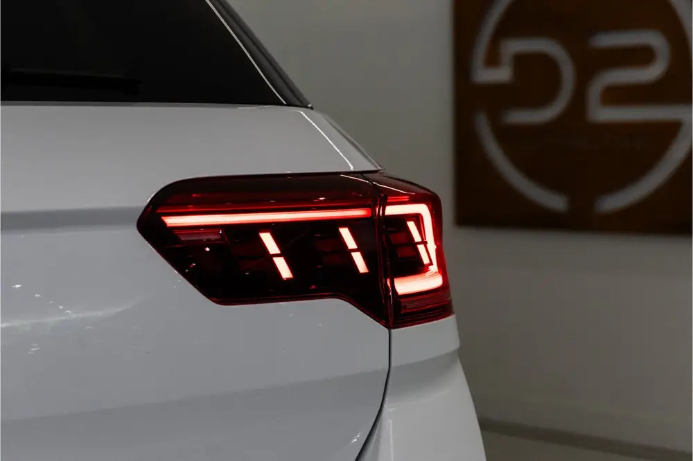 Volkswagen T-Roc 1.5 TSI 2x R-Line 150PK | Pano | Camera | I uit 2022, foto 20