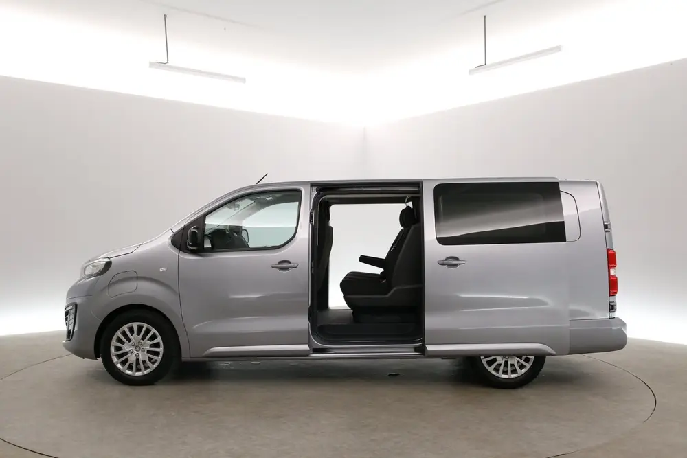 Fiat Scudo Peugeot E-Expert Long Premium 75 kWh L3H1 uit 2023, foto 7