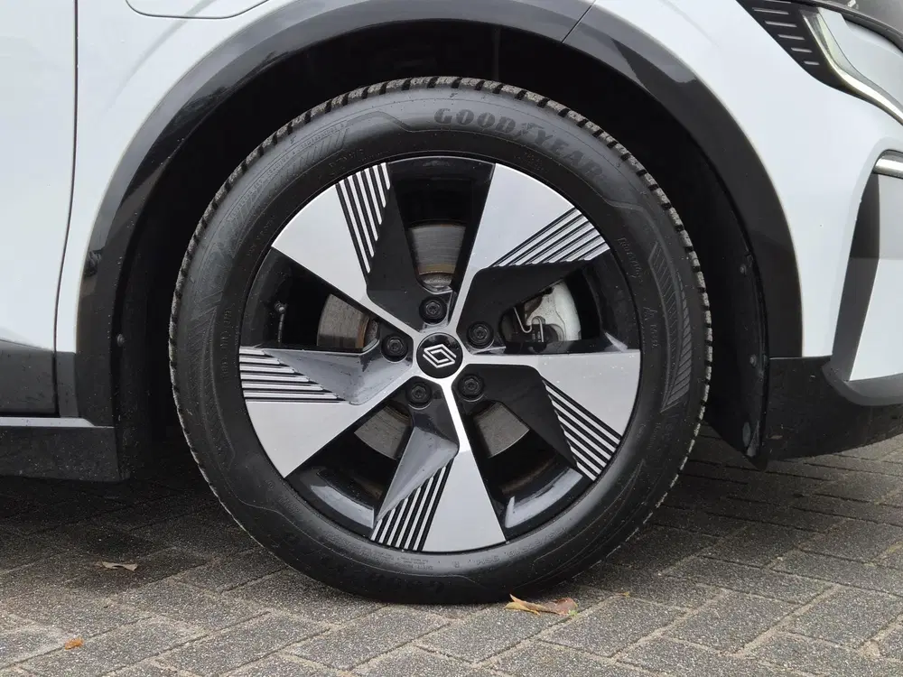 Renault Megane EV40 Equilibre uit 2022, foto 15