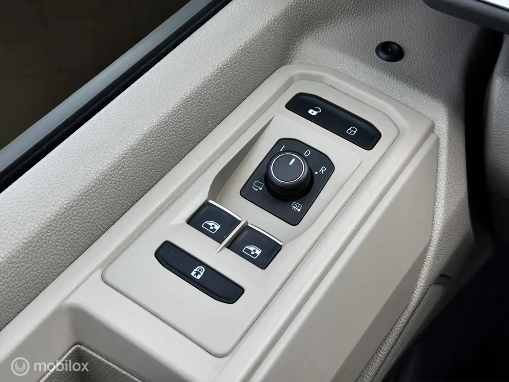 Volkswagen MULTIVAN 2.0 Benzine |Pano|Massage|VOL! uit 2022, foto 18