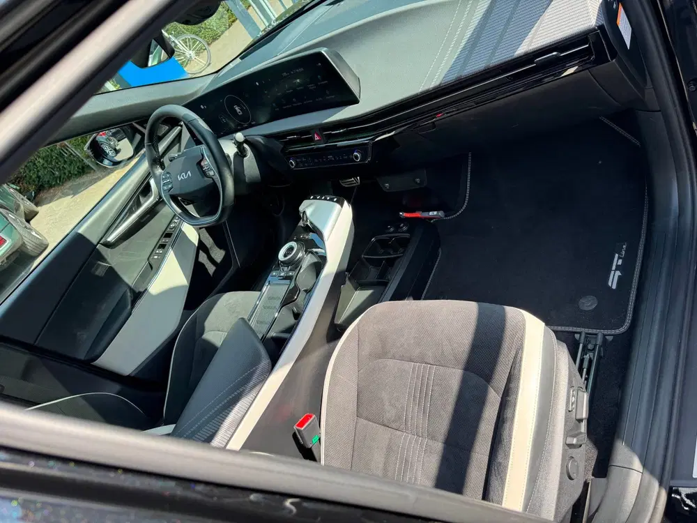 Kia EV6 GT-Line AWD 77.4 kWh uit 2023, foto 12