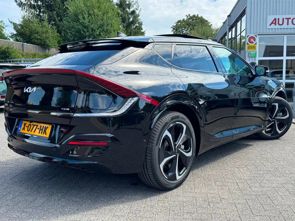 Kia EV6 GT-Line AWD 77.4 kWh uit 2023, foto 2