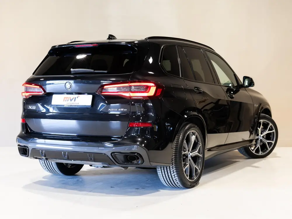 BMW X5 xDrive45e Executive M Pakket uit 2021, foto 2