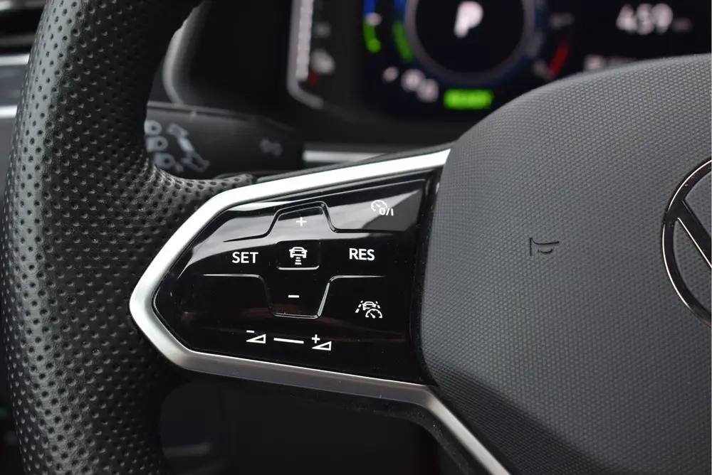 Volkswagen Tiguan 1.4 TSI eHybrid R-Line Business+ Virtual c uit 2023, foto 7