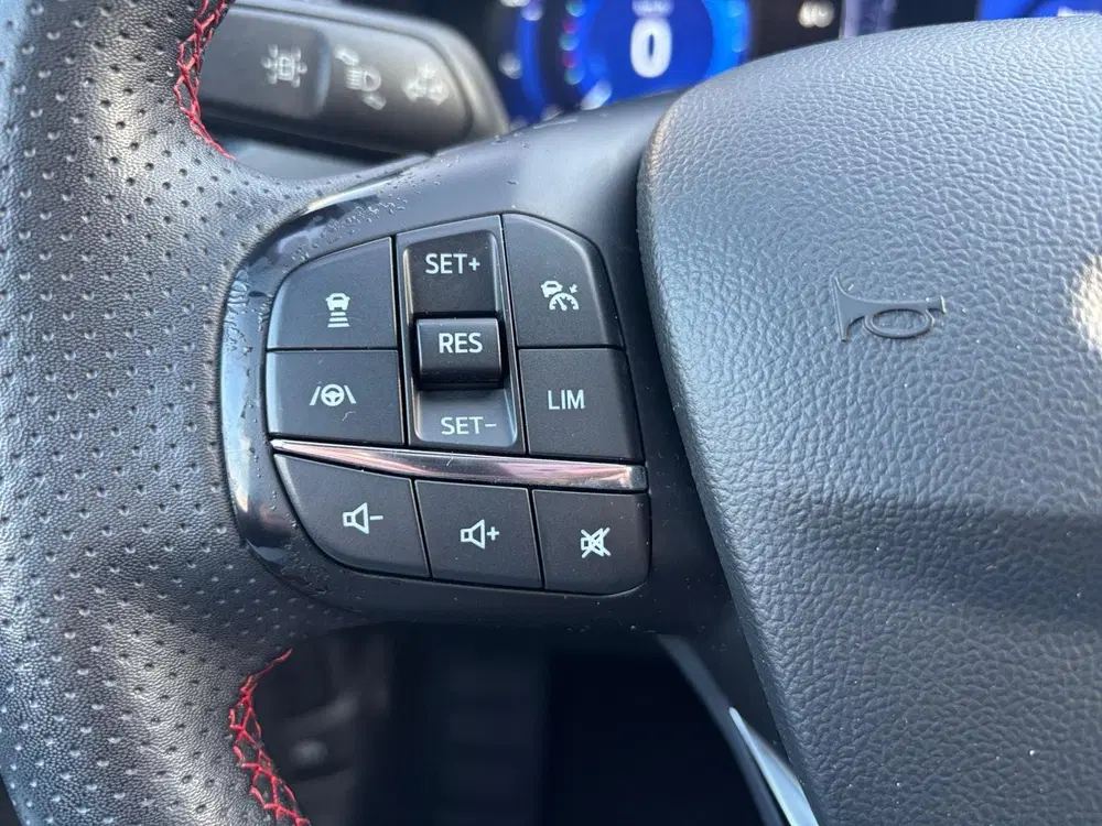 Ford Kuga 2.5 PHEV ST-Line uit 2022, foto 16