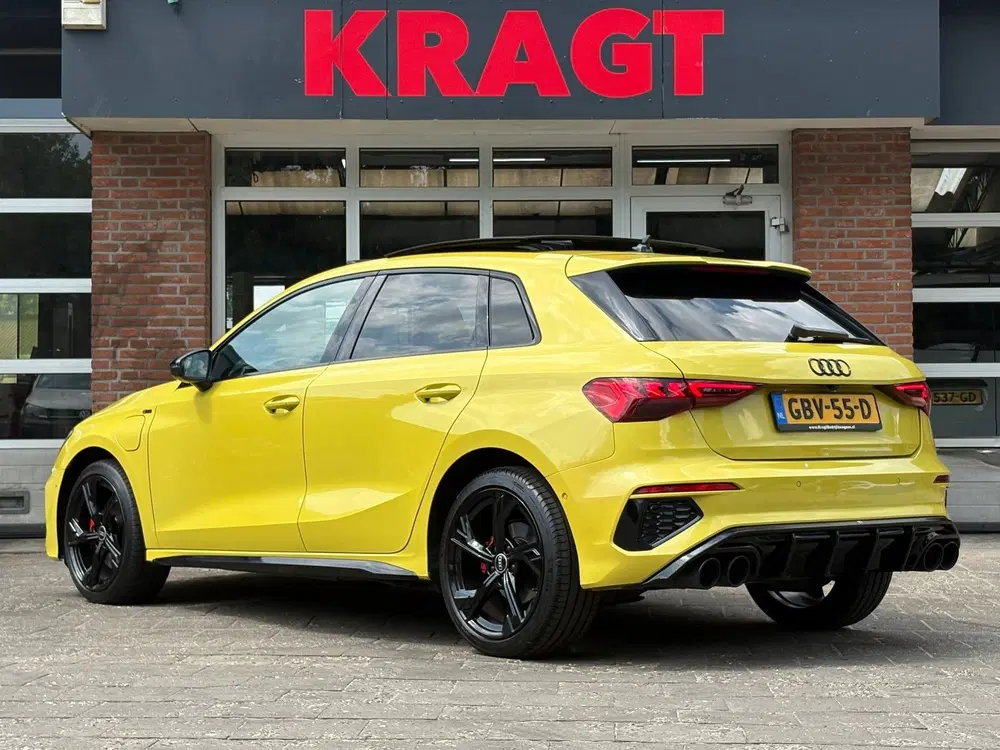 Audi A3 40 TFSI e Business edition uit 2020, foto 3