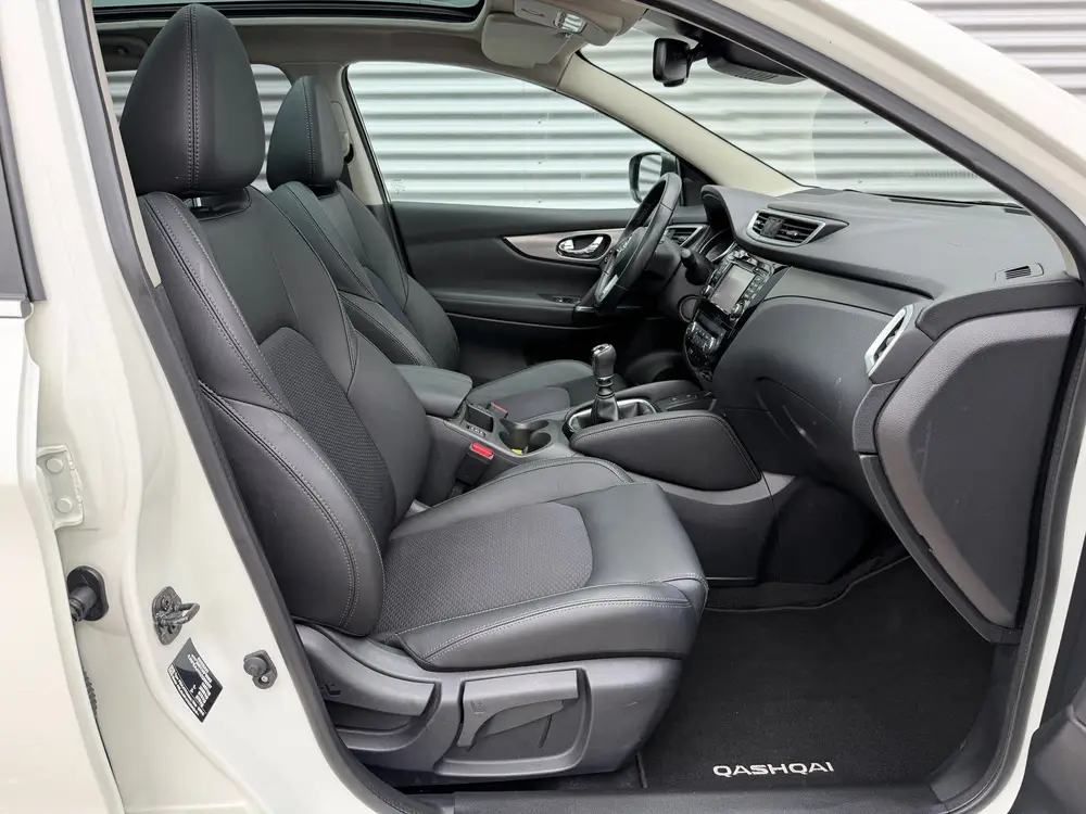 Nissan Qashqai 116pk Tekna + [ 1e eig. 27810 km ] uit 2019, foto 10