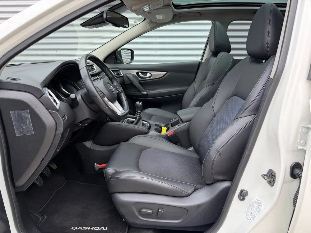 Nissan Qashqai 116pk Tekna + [ 1e eig. 27810 km ] uit 2019, foto 7