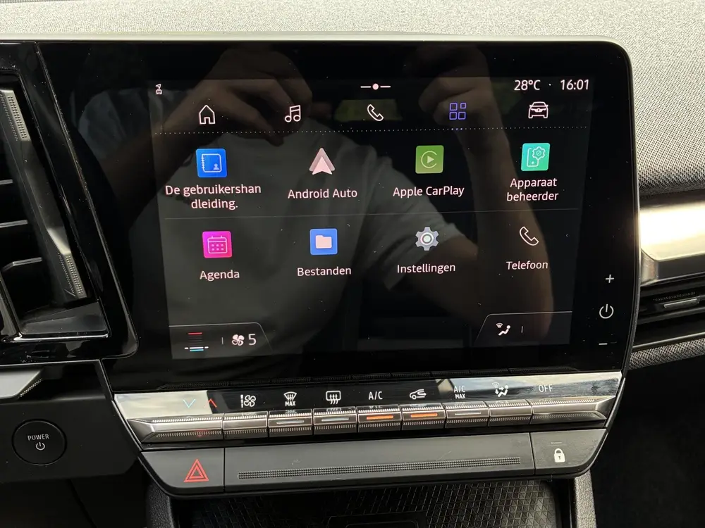 Renault Megane EV40 Boost Charge Equilibre uit 2022, foto 11