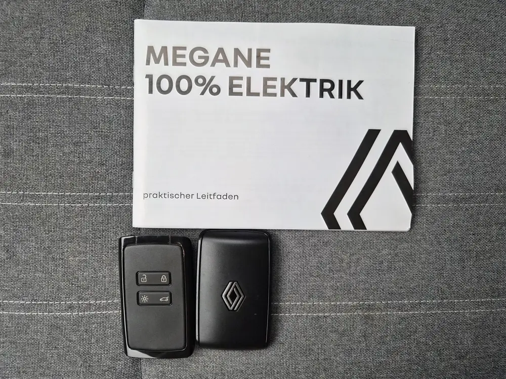 Renault Megane EV40 Boost Charge Equilibre uit 2022, foto 4