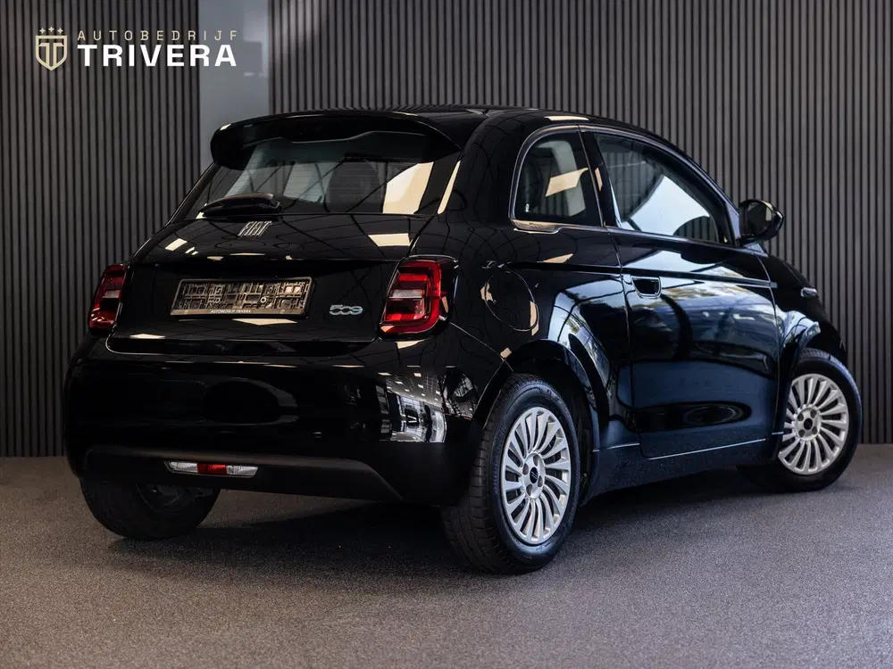 Fiat 500e 42 kWh Icon l SoH 95% l AUT l NAV l CLIMAT uit 2023, foto 5