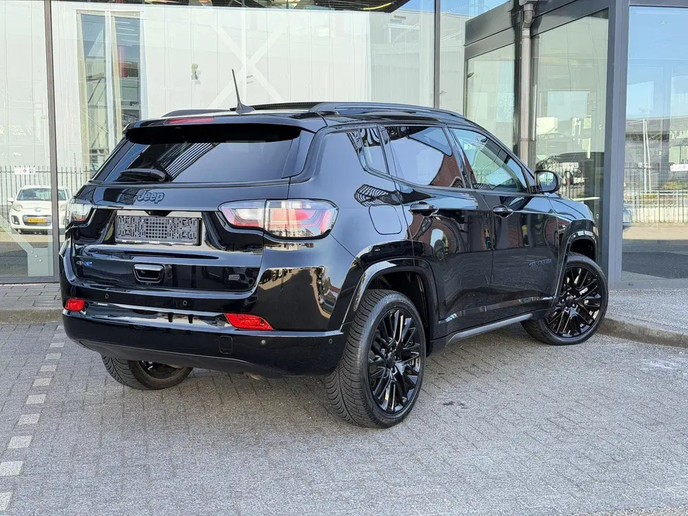 Jeep Compass 4xe 240 Plug-in Hybrid Electric S dealer o uit 2022, foto 3