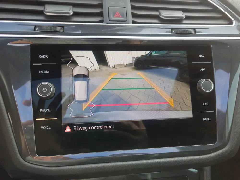 Volkswagen Tiguan Allspace 1.5 TSI Life Business uit 2023, foto 10