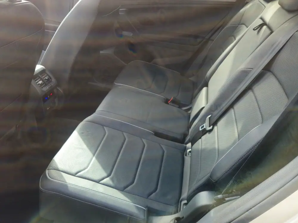 Volkswagen Tiguan Allspace 1.5 TSI Life Business uit 2023, foto 13