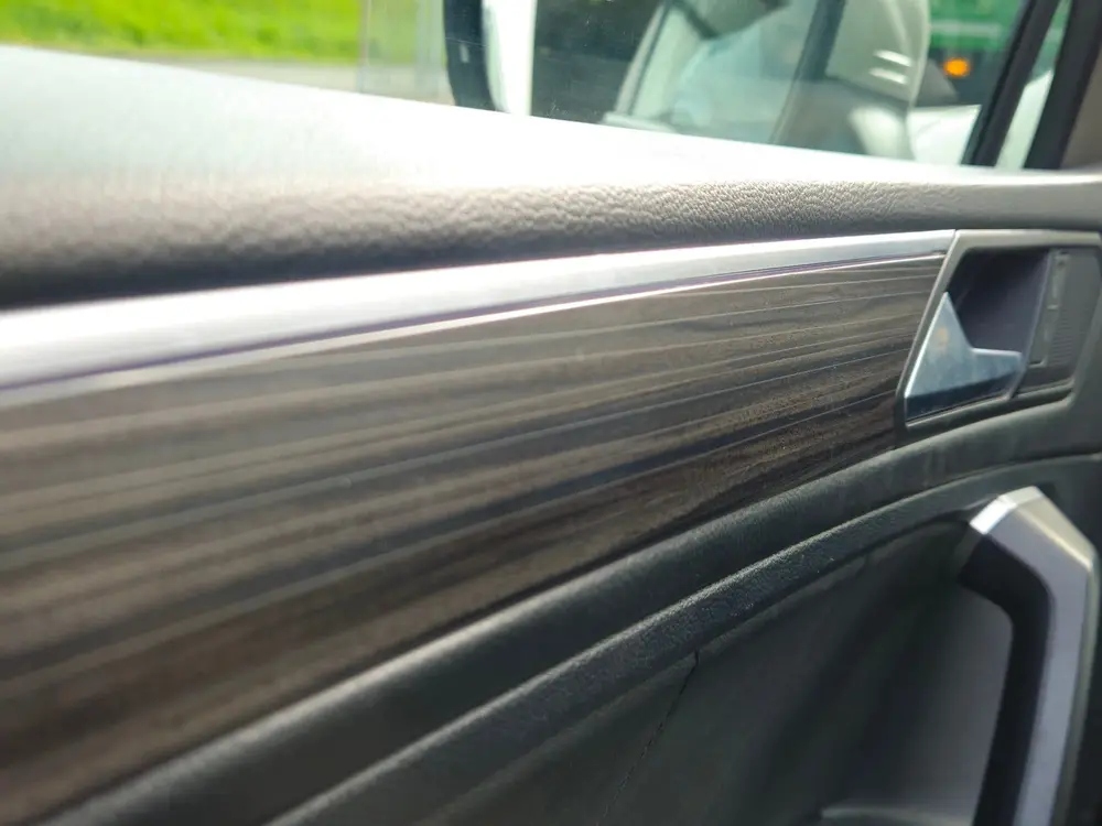 Volkswagen Tiguan Allspace 1.5 TSI Life Business uit 2023, foto 17