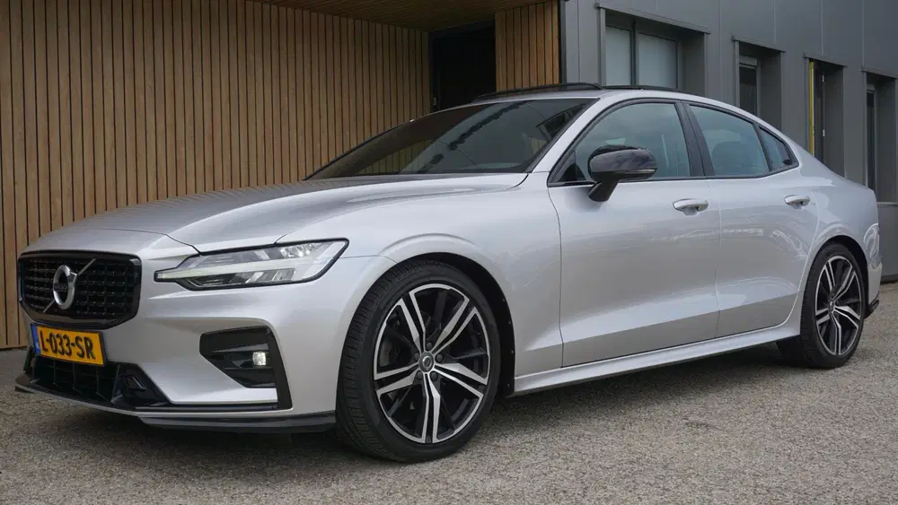 Volvo S60 2.0 163pk B3 R-Design & Style-Pack Pano.Da uit 2021, foto 4