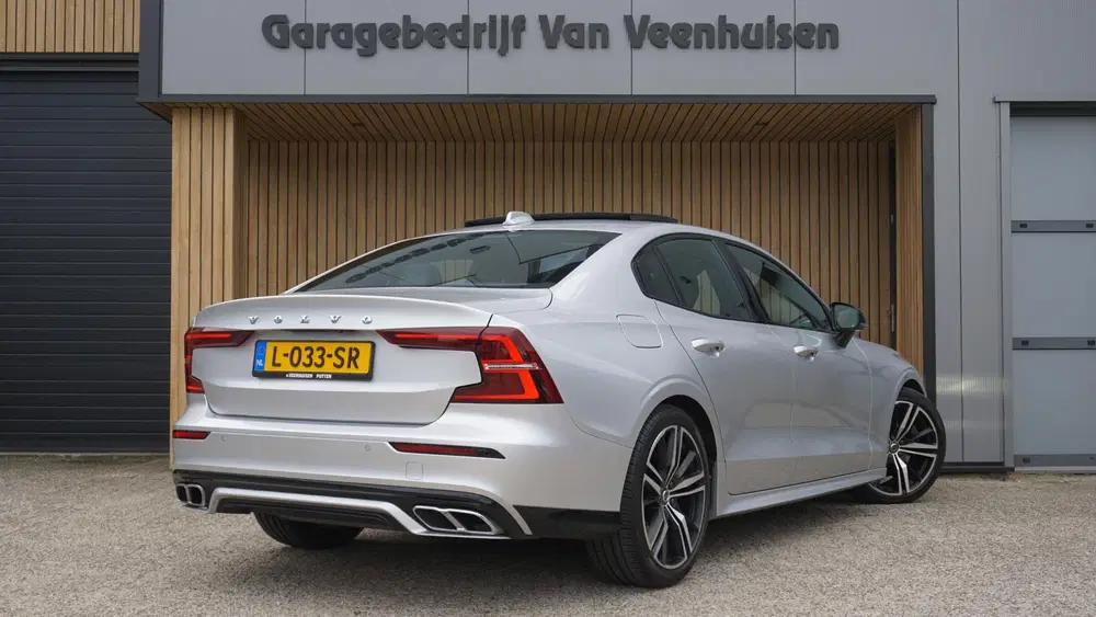 Volvo S60 2.0 163pk B3 R-Design & Style-Pack Pano.Da uit 2021, foto 6