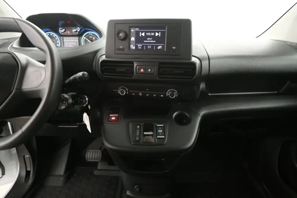 Opel Combo Peugeot e-Partner 136pk 50 kWh uit 2022, foto 13