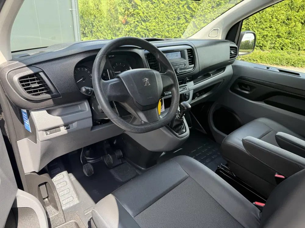 Peugeot Expert 1.5 BlueHDI 100 PK uit 2021, foto 10