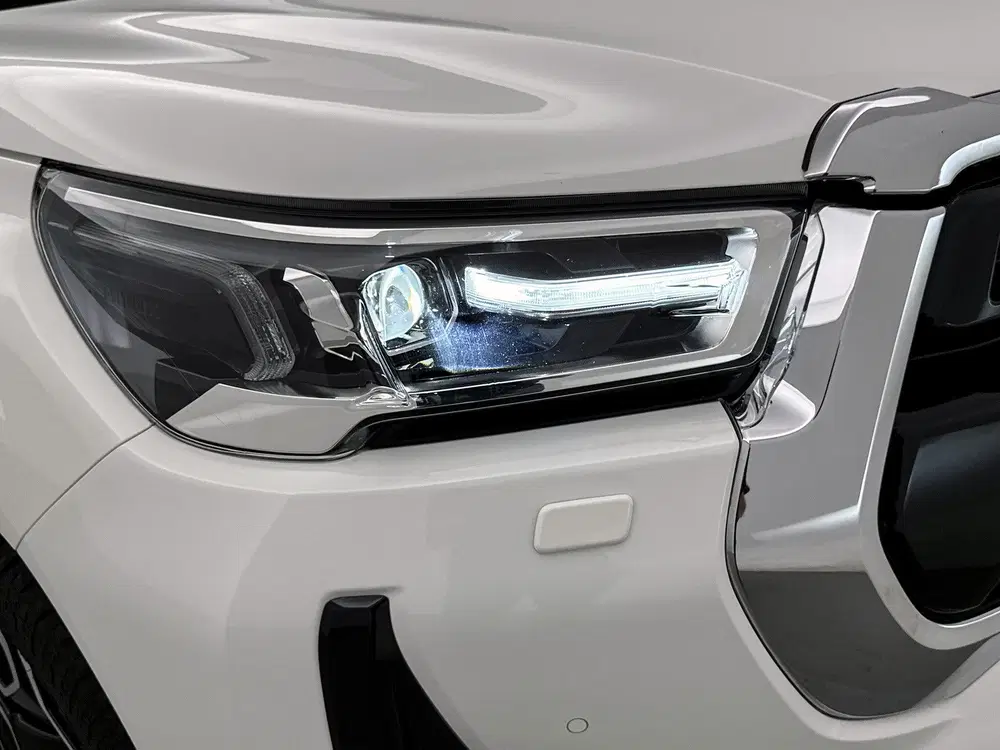 Toyota Hilux 2.8 D-4D Double Cab Professional 4x4 Navig uit 2023, foto 20