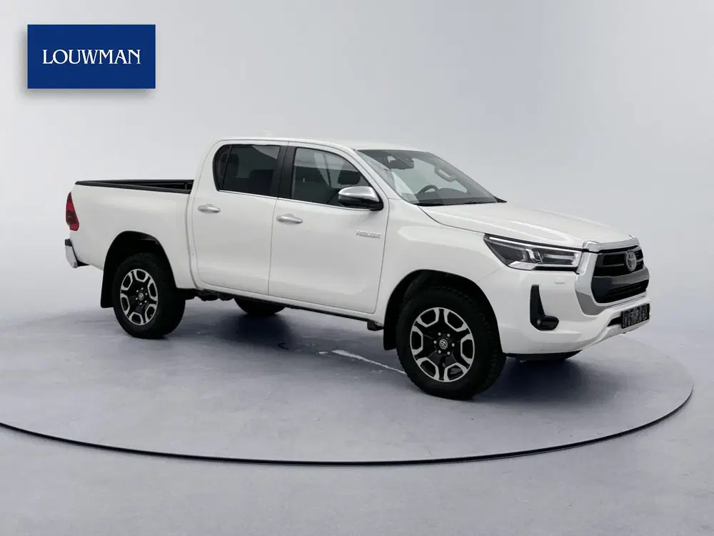 Toyota Hilux 2.8 D-4D Double Cab Professional 4x4 Navig uit 2023, foto 9