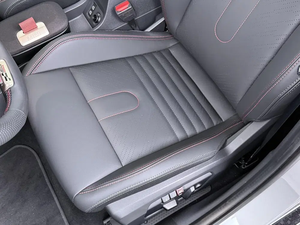 Mini John Cooper Works 5-deurs John Cooper Works uit 2026, foto 13