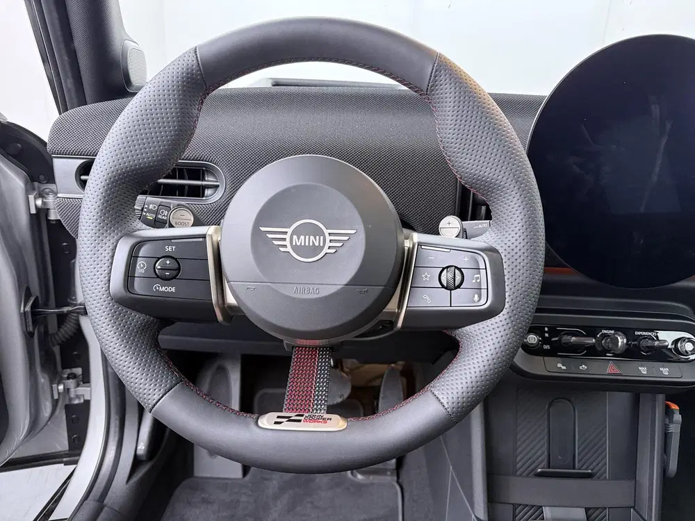 Mini John Cooper Works 5-deurs John Cooper Works uit 2026, foto 2