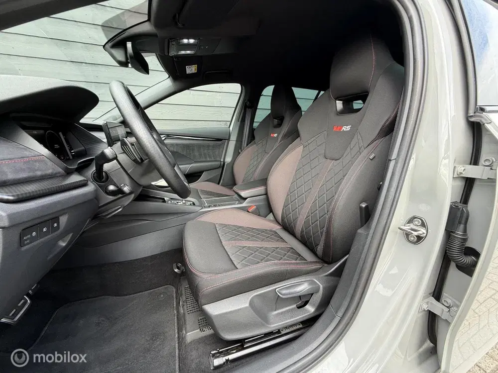 Skoda Octavia 2.0 TSI RS 245 Viritual uit 2021, foto 6